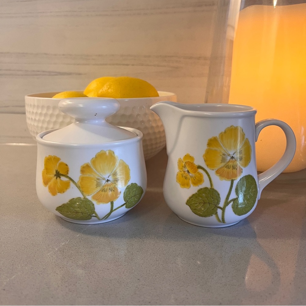 Noritake Progression Flower Time Cream & Sugar #9072 Yellow/Green Floral
